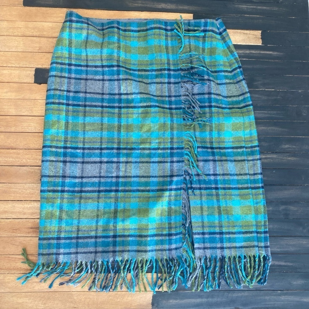 J.Jill Women’s Plaid Fringe Wool Blend Skirt Size 10P Blue Green NWT Tags Y-19